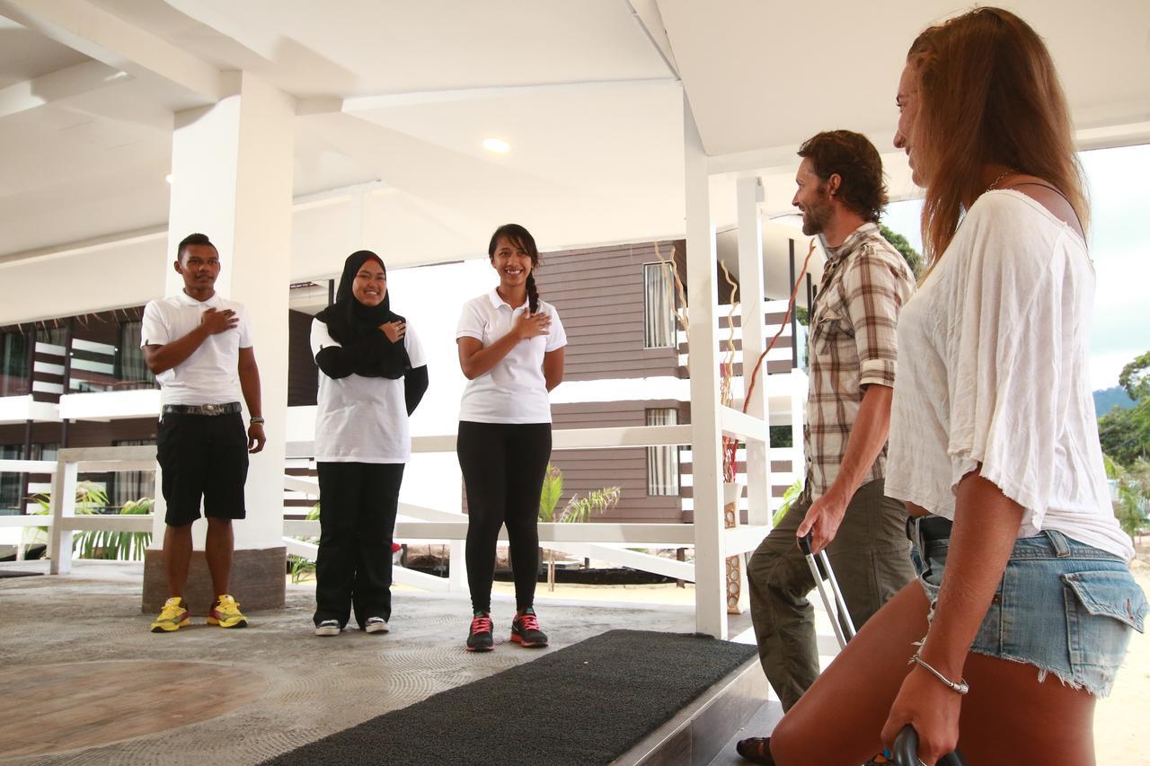 The Barat Tioman Beach Resort Kampong Juara Kültér fotó